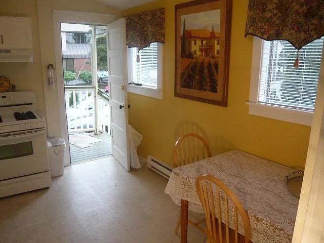 2619 Baker Ave #4 — Photo 6