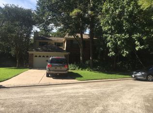 7 Elk Crossing Dr, Spring, TX 77381