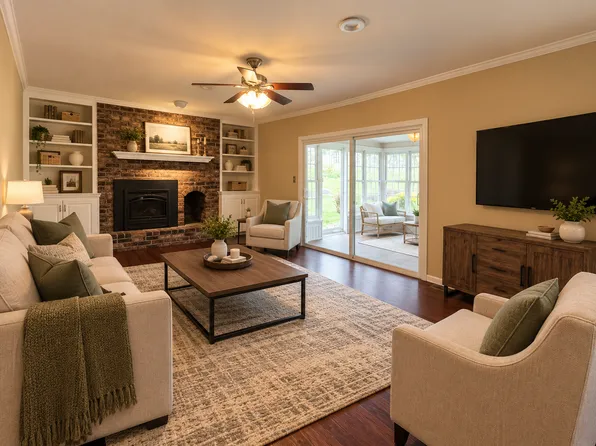 75 Plymouth Cir, Hershey, PA 17033