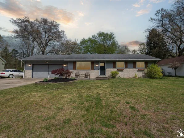 8544 Keitha Dr, Lambertville, MI 48144
