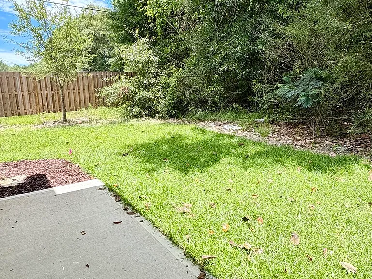 13 S Main Deck Dr — Photo 6
