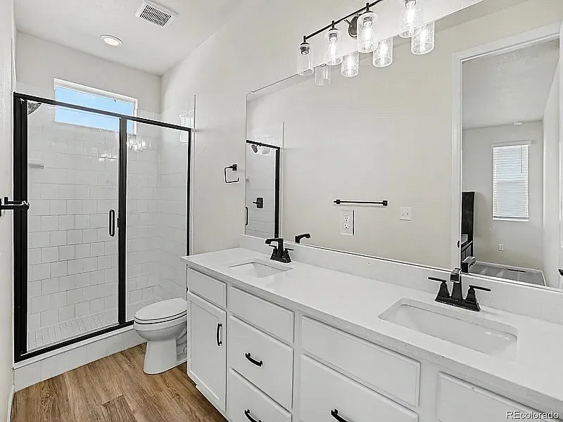 3 bed, 2.5 bath, 1470 sqft, $2,500 — Photo 4