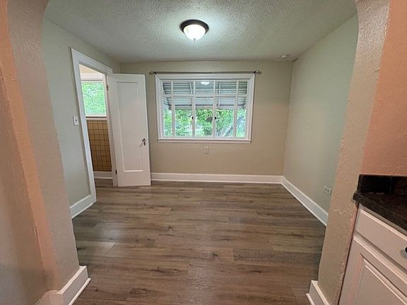 5th image of 265 Cranz Pl