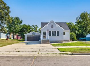 107 6th St W, Canby, MN 56220