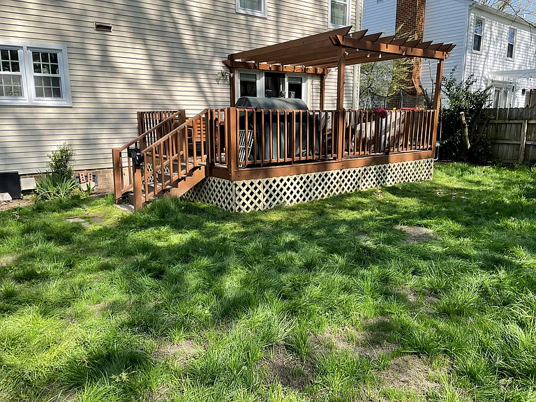 Stewart Dr — Photo 5