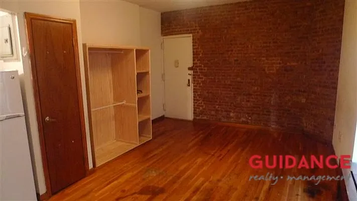 Rented by Guidance Realty Corp. | media 8