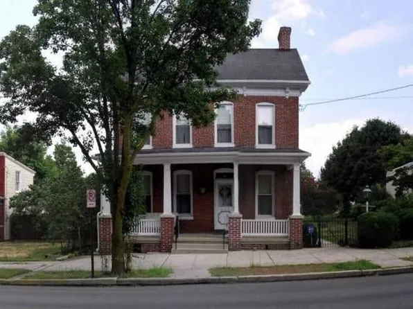 627 Broadway, Hanover, PA 17331
