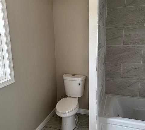 5th image of 309 Cedar Ridge Dr