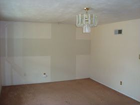 2nd image of 1850 Claudine Dr