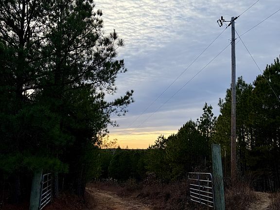 15th image of 1 Roan Creek Rd