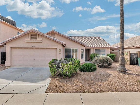 2nd image of 3011 E Rockwood Dr