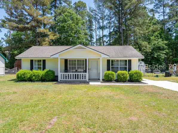 3 Burlington Cir, Beaufort, SC 29906