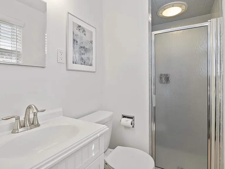 578 Clemson Dr — Photo 16