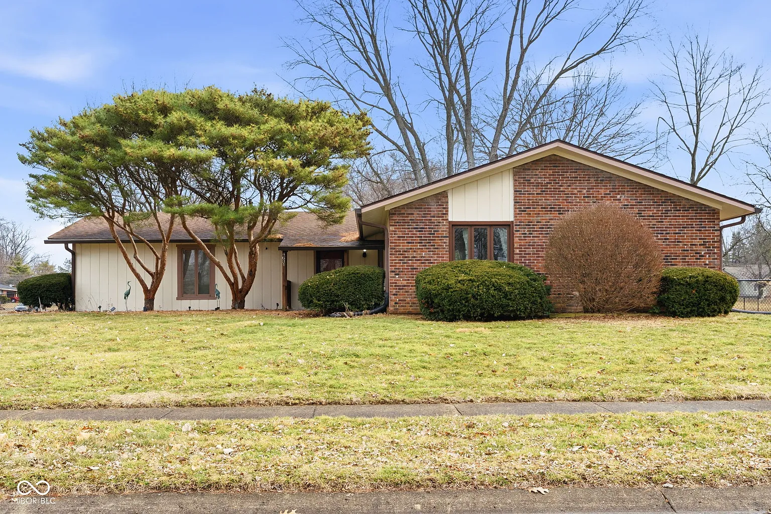 4631 Eden Ct photo 1