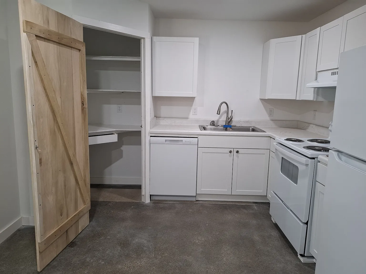 2 bed, 800 sqft, $1,195 — Photo 4
