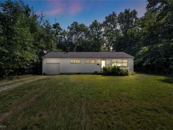 1508 E 359th St, Eastlake, OH 44095
