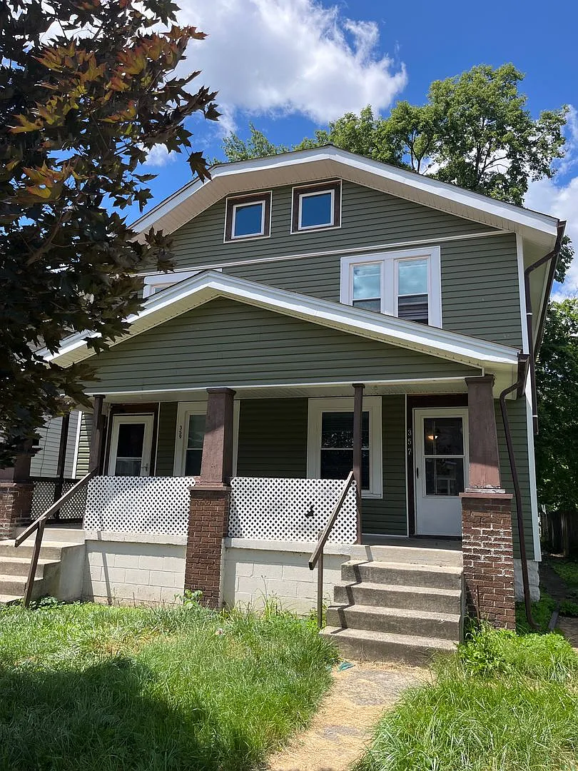 357-359 Midland Ave #357 photo 1