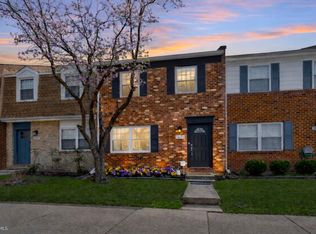1671 Yorktown Ct, Crofton, MD