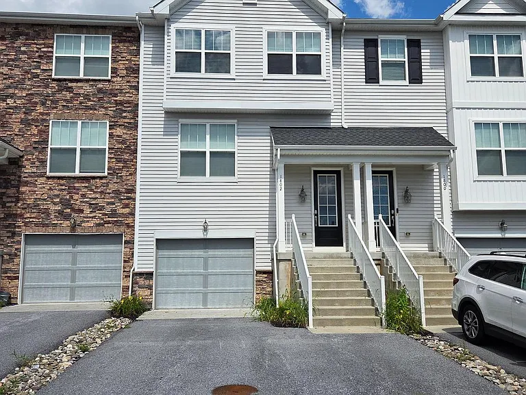 1802 Boulder Dr — Photo 2