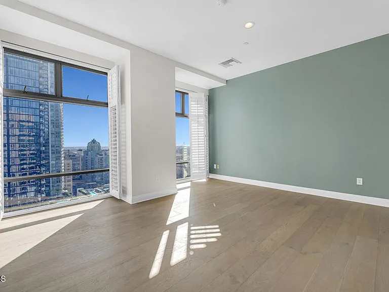 801 S Grand Ave #1710 — Photo 36