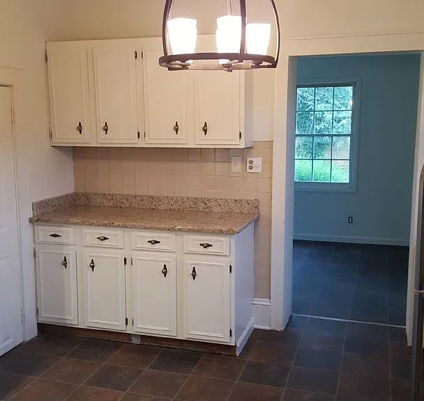502 Highland Ave — Photo 5