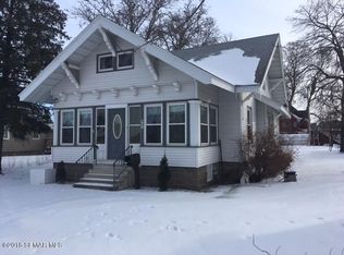807 Wabasha Ave, Saint Charles, MN 55972