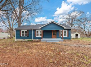 28 Mount Orange Rd, Trenton, TN 38382