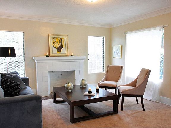 5th image of 4402 Moonstone Dr
