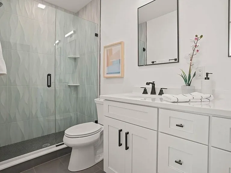 52 Withington St #6 — Photo 15