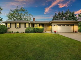 7910 105th Ave, Pleasant Prairie, WI 53158