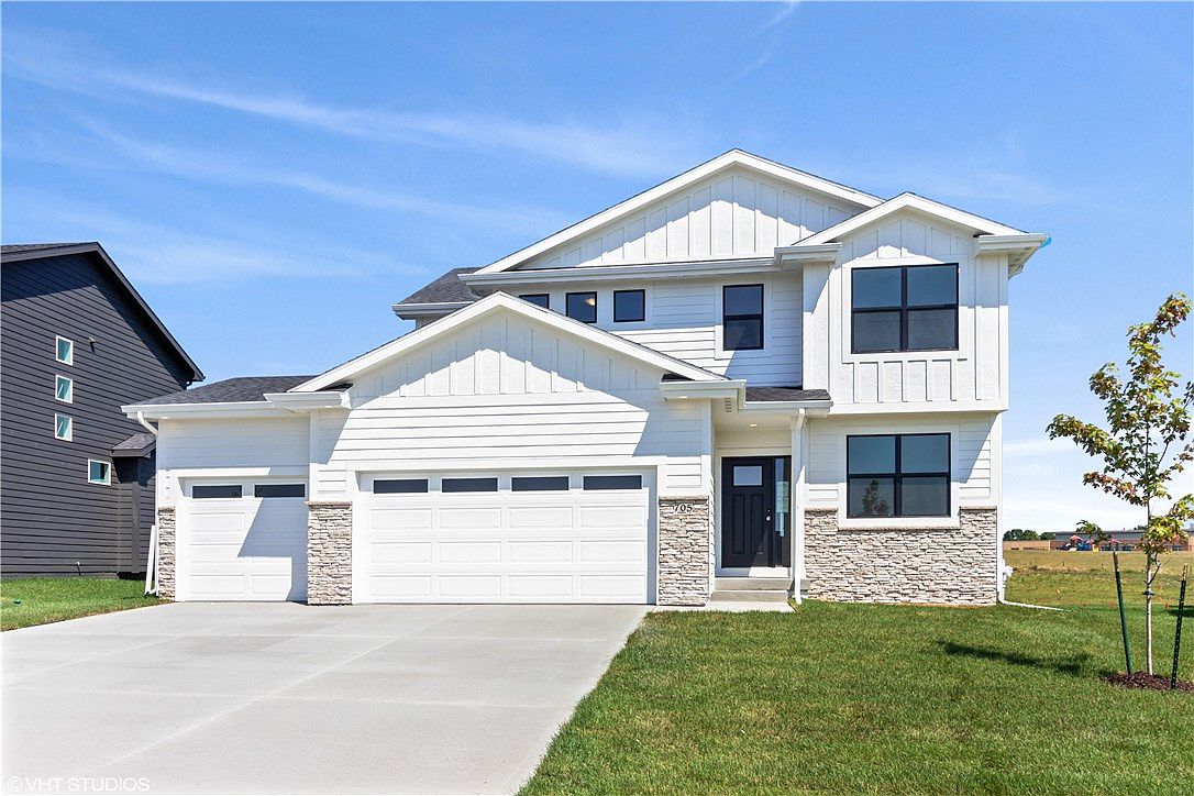 705 Gray Ave, Waukee, IA 50263 Zillow