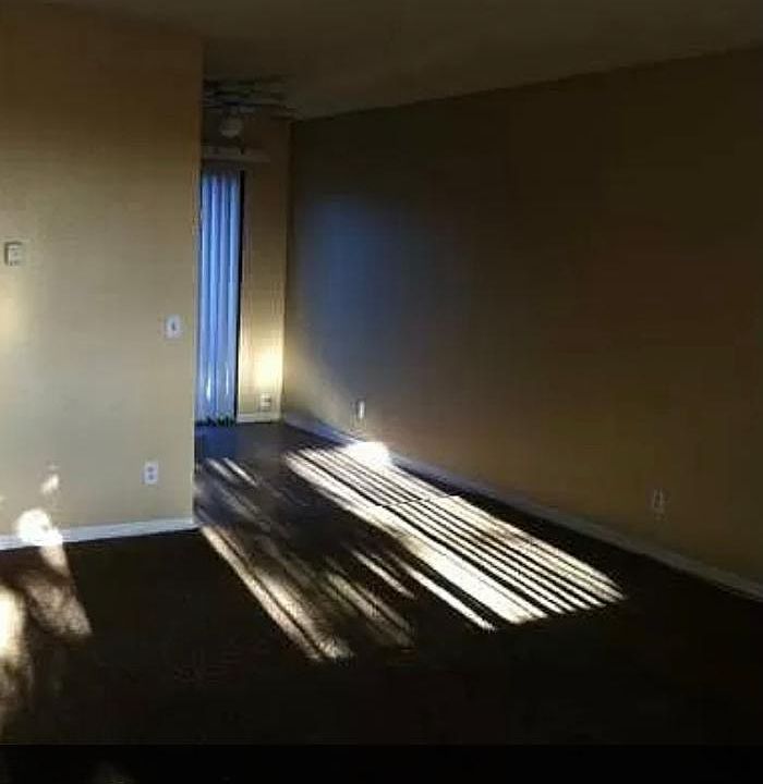 1st image of 254 S Juanita St