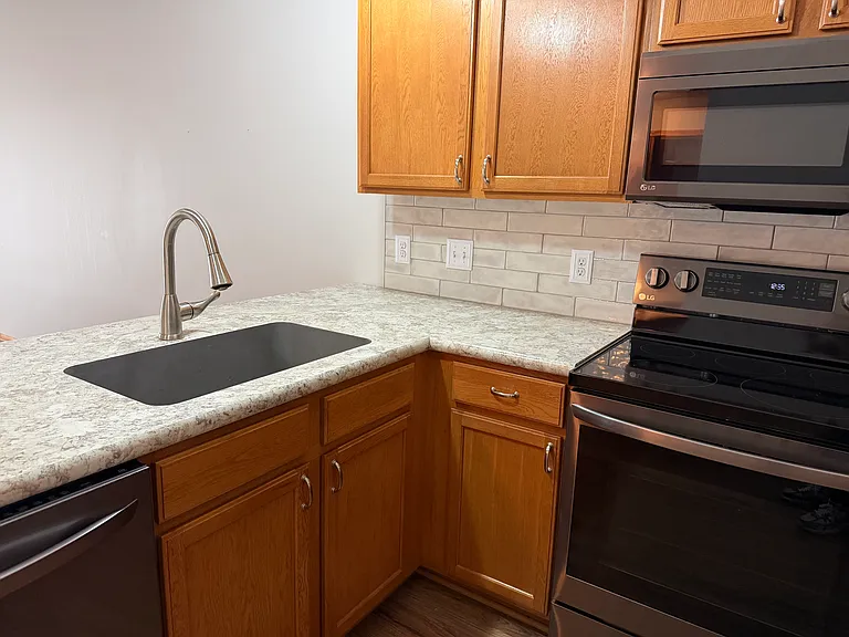 3144 Gunsmoke Dr — Photo 2
