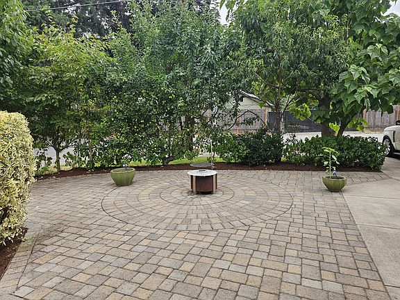 Front Paver Patio with Fire Pit