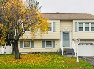 59 Sleepy Hollow Dr, Danbury, CT 06810