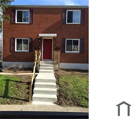 52 E Burton Ave #4 — Photo 1