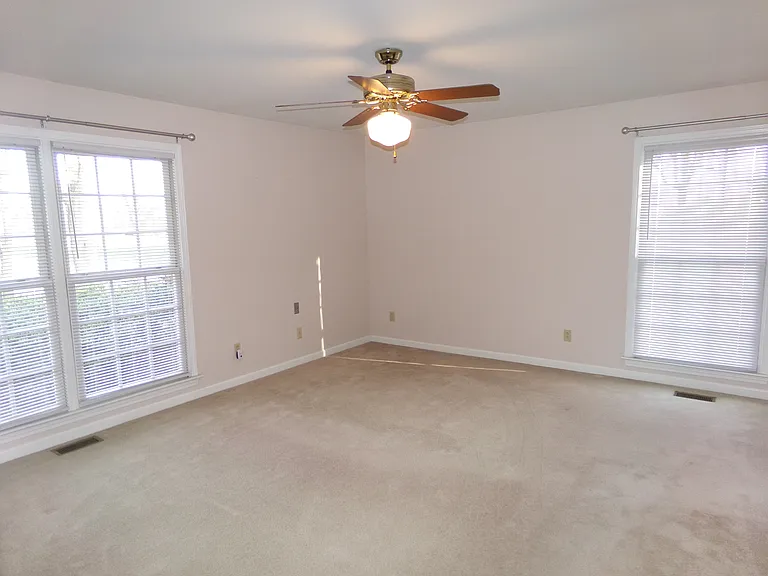 34838 Ellen Rd — Photo 17