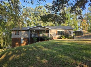 1071 McClung Rd, Hiram, GA 30141