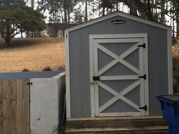 Shed
