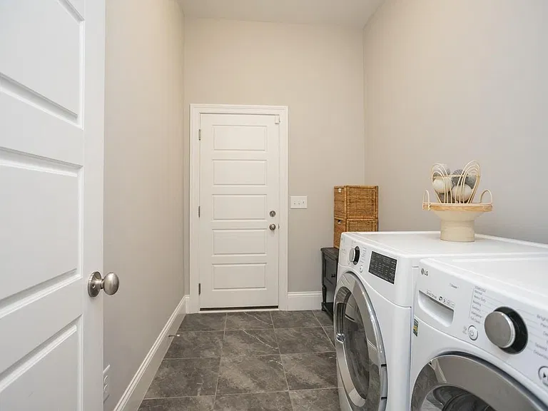244 Sounder Cir — Photo 9