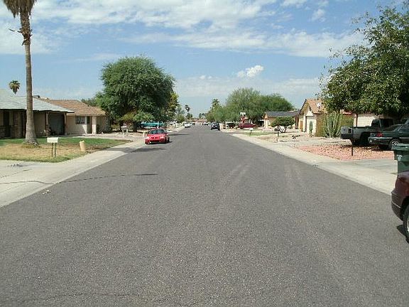 5th image of 7315 W Meadowbrook Ave