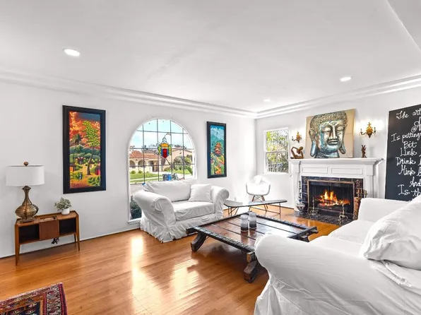 (undisclosed Address), Los Angeles, CA 90047