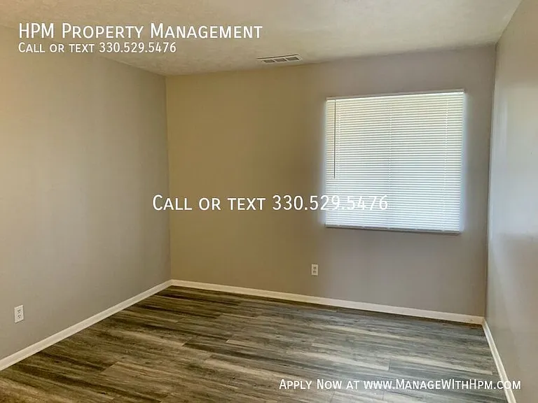4227 Middlebranch Ave NE #4 — Photo 13