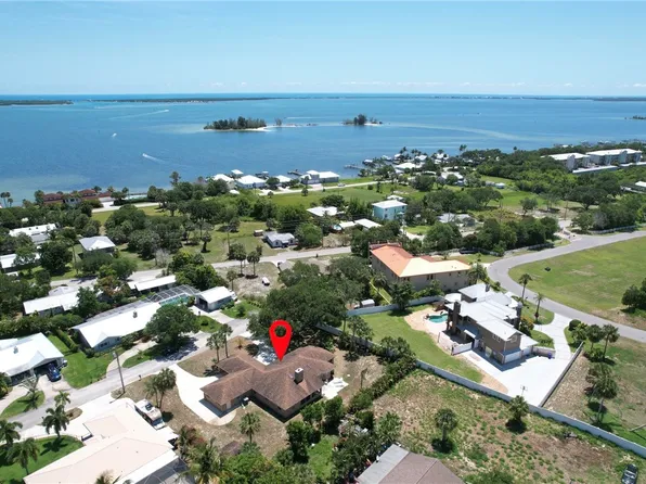 13655 77th Ct, Sebastian, FL 32958