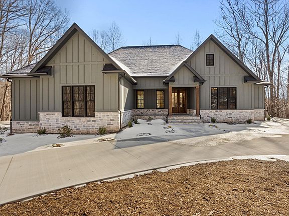 2nd image of 328 Glen Hollow Rd
