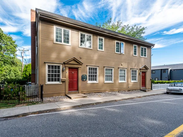 11 North Main Street, Essex, CT 06426