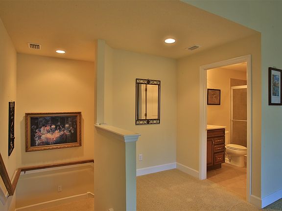 4th image of 23 Egret Dr