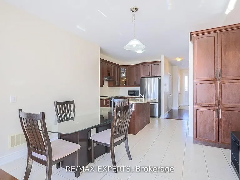 27 Hogan Manor Dr — Photo 14