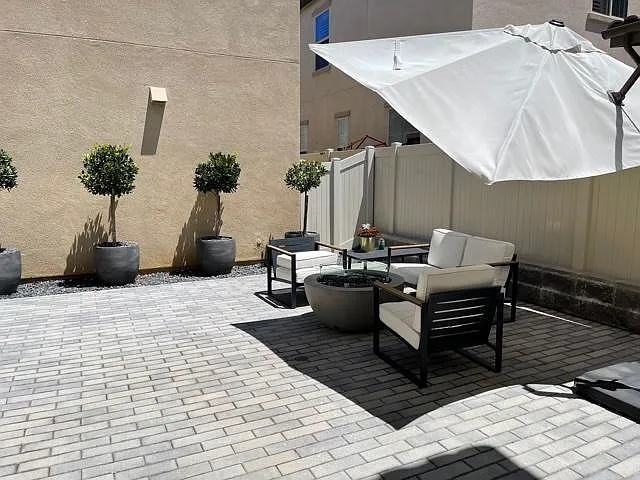 672 Merit Dr — Photo 9