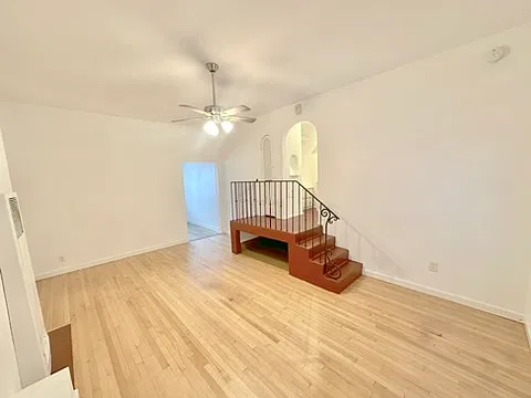 3816 Watseka Ave — Photo 2